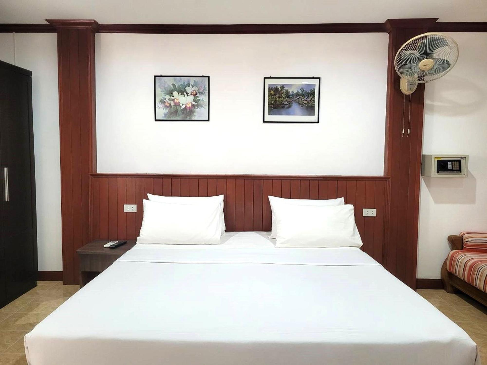 Rabbit Mansion Patong Hotel Eksteriør billede