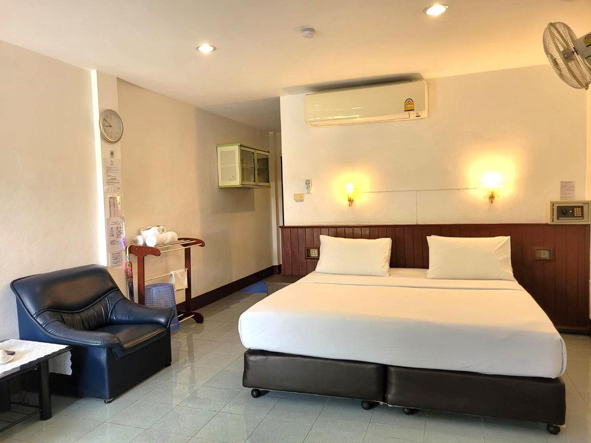 Rabbit Mansion Patong Hotel Eksteriør billede